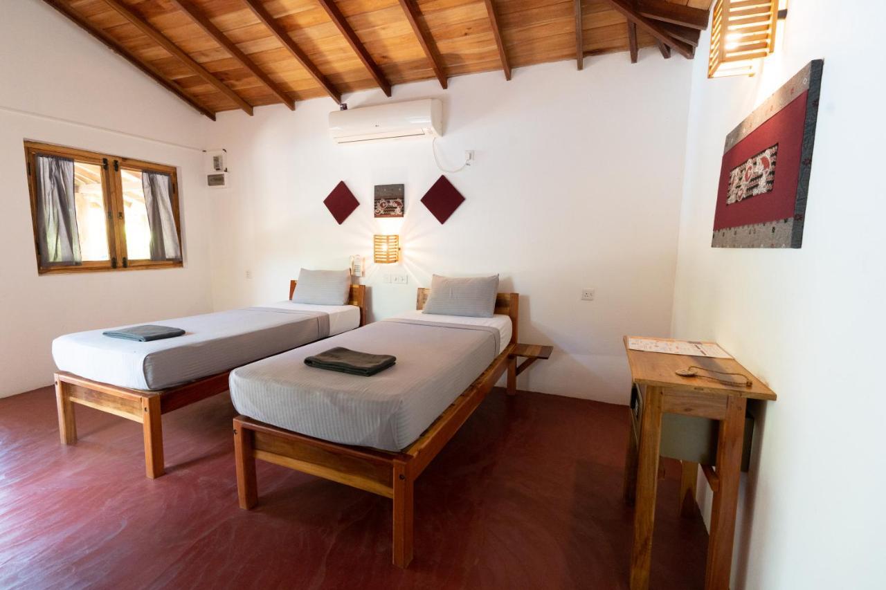 Babar Point Hotel Arugam Bay Exterior photo